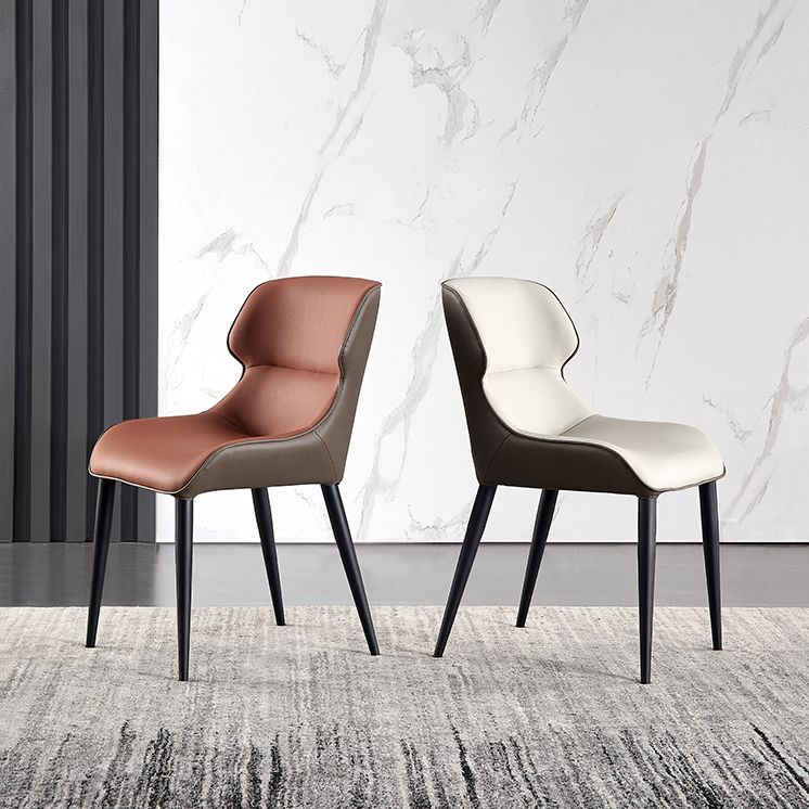 Zeitgenössischer Konferenzraum Wingback Seitenstuhl Orange Leder Essstuhl