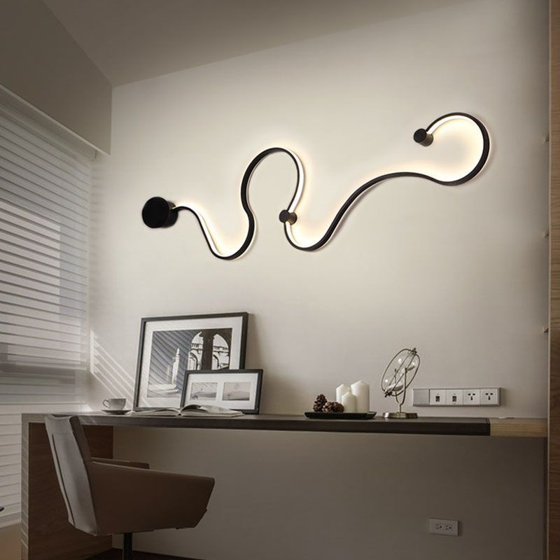 Lampada con scarpa con scarpa con scarpa con foglie contemporanea a monte a parete a parete in metallo