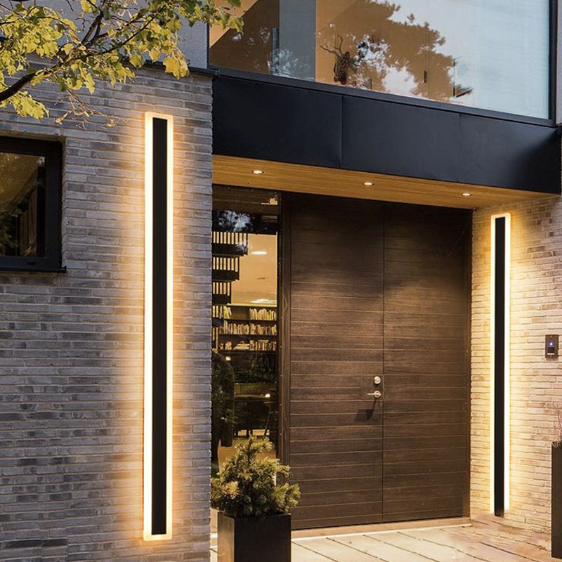 Modern Style Linear Shape Wall Sconce Metal 1 Light Sconce Lighting for Outdoor