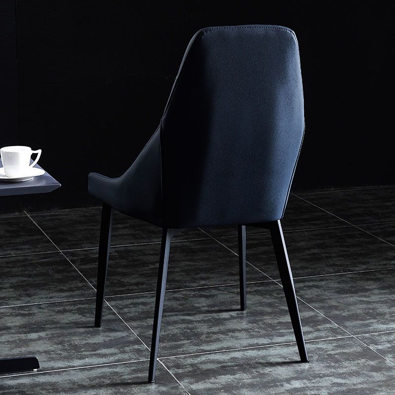 Silla de comedor de metal moderno, silla lateral de comedor de cuero sintético para uso en restaurantes