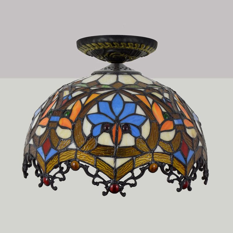 12"/16" W Baroque Scalloped Flush Mount Lighting 1 Bulb Handcrafted Stained Glass Ceiling Lamp in Black