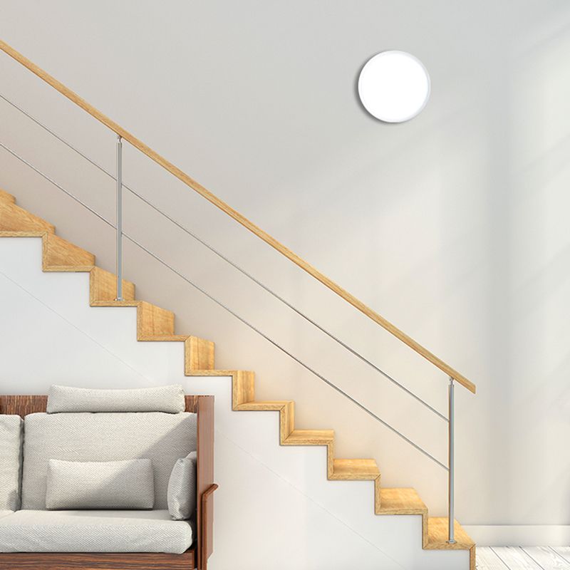 Moderne Wandmontage leichte einfache LED -Wandleuchte Lampenvorrichtung in Weiß