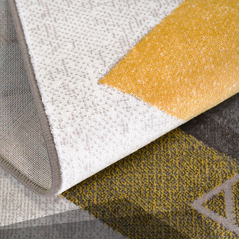 Calming Living Room Rug Multi Colored Geometric Indoor Rug Polypropylene Anti-Slip Easy Care Area Carpet
