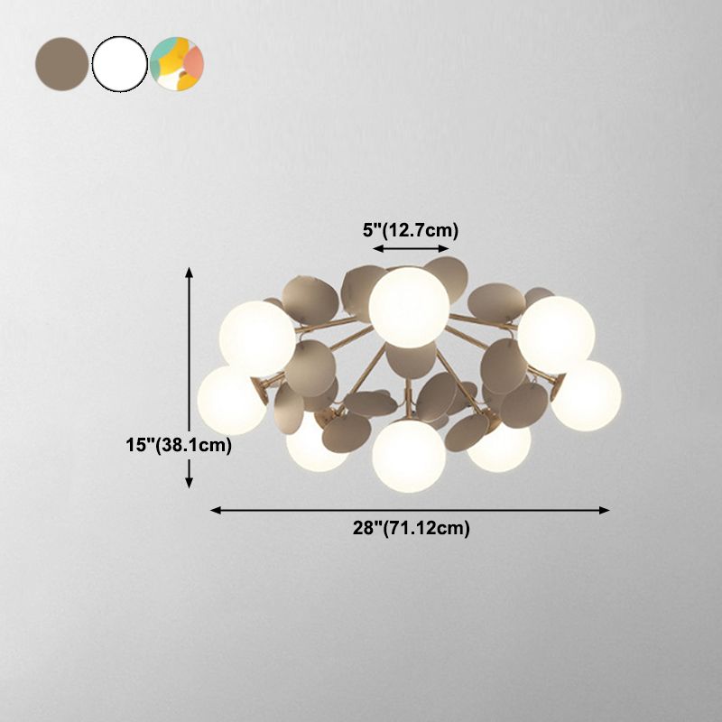 Petali eleganti Nordic Lampada del soffitto in vetro bianco camera da letto semifulò