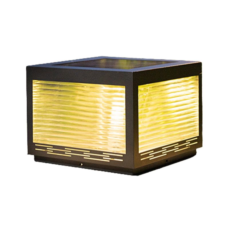 Square Shape Metal Outdoor Light Modern Style 1-Light Solar Pillar Lights in Black