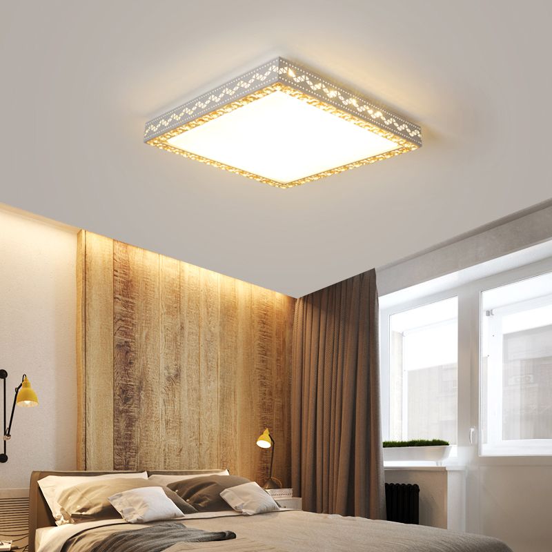 White Ceiling Light Fixture Modernism LED Flush Mount for Bedroom