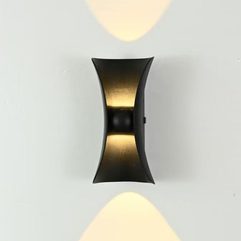 2 Lights Geometric Wall Lighting Fixtures Modern Style Metal Wall Lamps