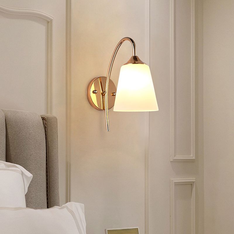 Glasgeometrische Wandbeleuchtung mit modernen Stil 1 Lichtwandmontiertes Leuchten in Gold