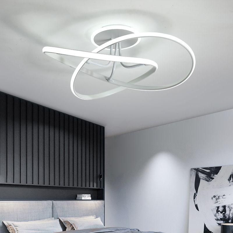 Nordic Metal Ceiling Light Linear LED Flush Mount Light for Living Room