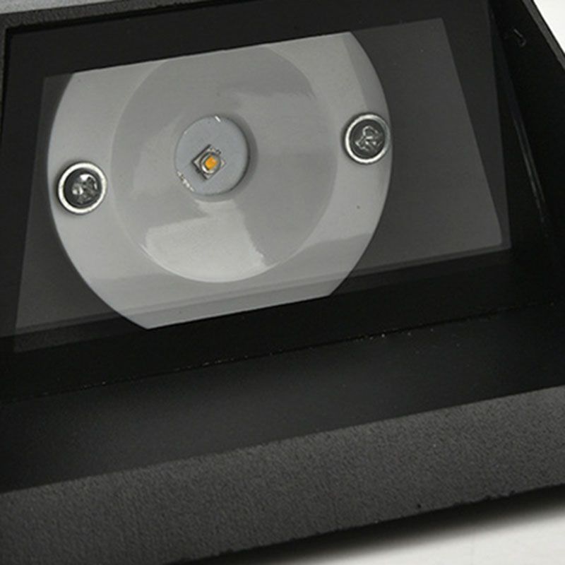 Modern Style Wall Mount Light Black LED Wall Sconce Light with Aluminum for Patio