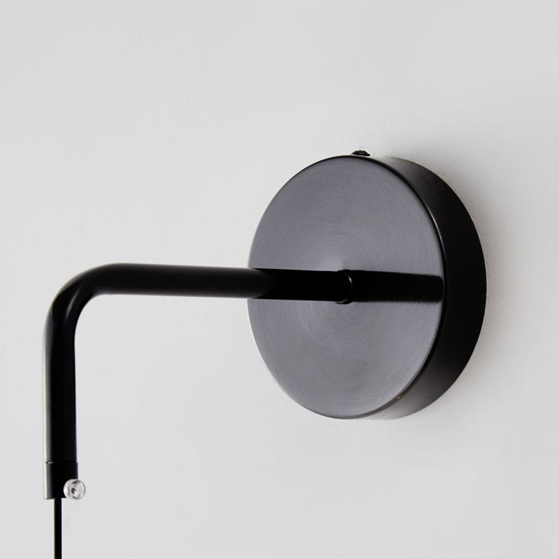 Metal Shade Wall Lamp Modern Style Black/Gold Shape Wall Mounted Lighting for Bedroom