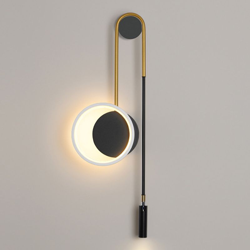 Lampada a parete a LED in stile moderno Fissaggi di illuminazione a parete in metallo con ombra acrilica per soggiorno