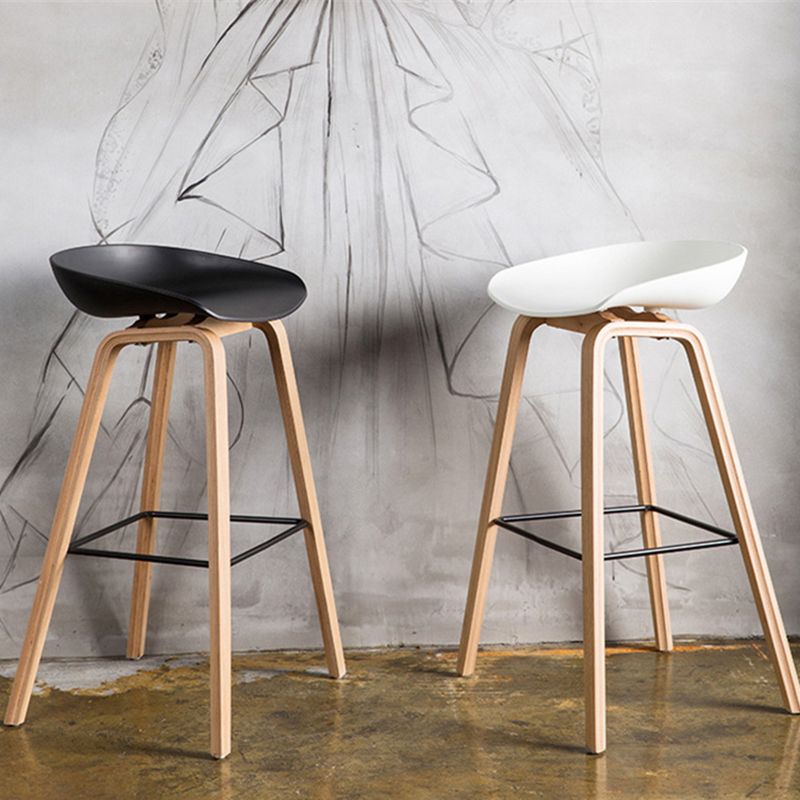 Contemporary Living Room Wood Legs Low Back Bar Stool with Footrest