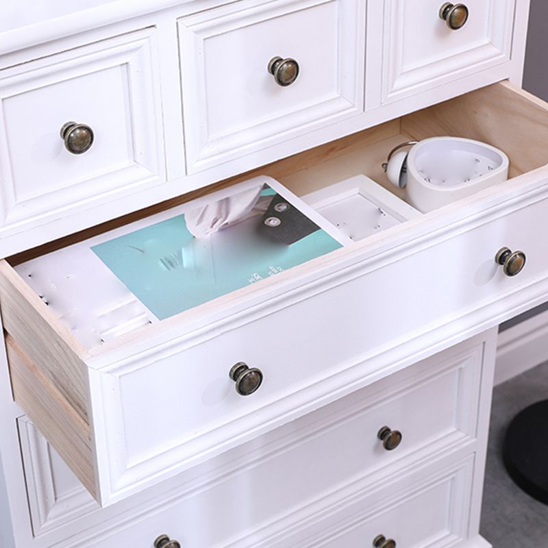 Traditional Storage Chest Dresser Wooden Dresser with Drawers