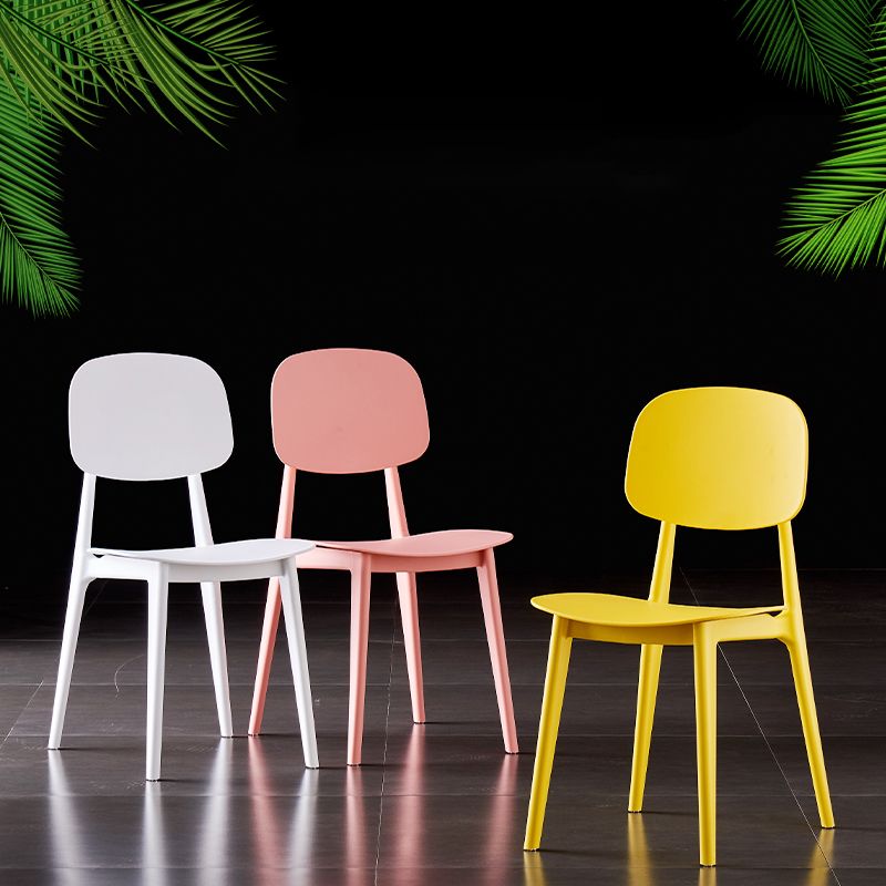 Sillas de comedor escandinavas de plástico sin brazos, silla lateral con respaldo abierto (juego de 4)