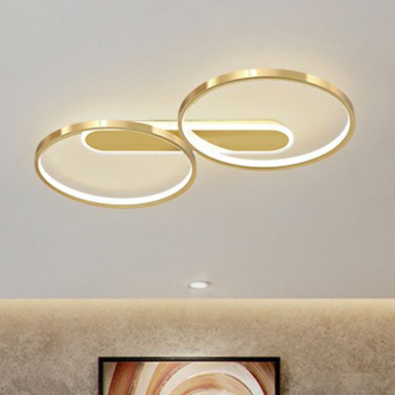 Golden Circle Flush Mount Light Fixture Minimalism LED Metal Ceiling Lamp for Bedroom