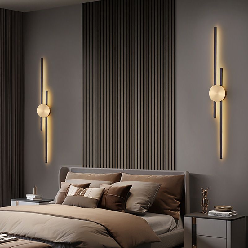 Moderne geometrische Wandleuchte mit mehrköpfiger Wohnzimmerwandhalterung mit Metallschatten