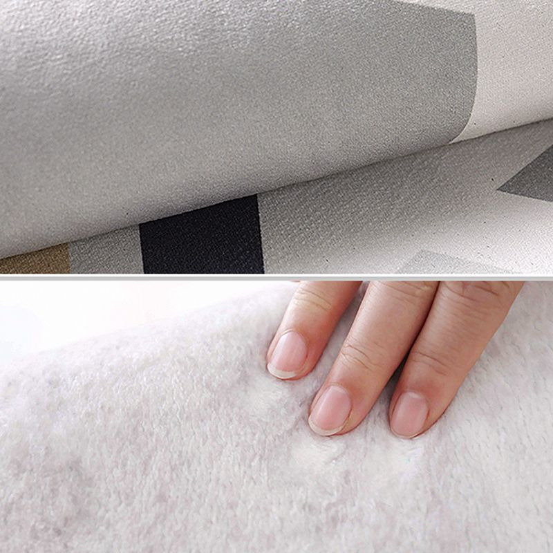 Contemporary Polyester Carpet Geometric Area Rug Stain Resistant Area Carpet for Living Room