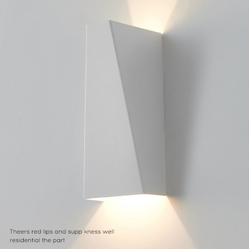 Modern Minimalist Style Geometric Up and Down LED Wall Sconce Metal Wall Light for Stairway