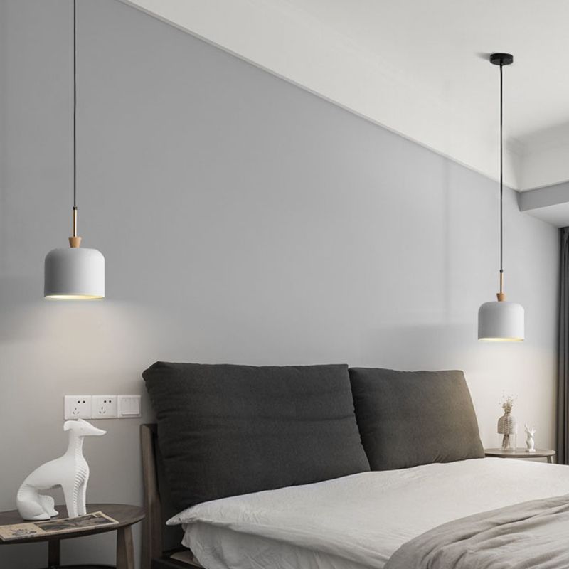 Lumo a sospensione singolo industriale Light Macaron Metal Hanging Lampada con tonalità di resina colorata