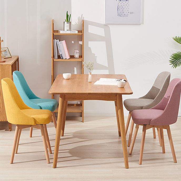 Chaises de salle à manger rembourrées sans accoudoirs Chaises de salle à manger latérales scandinaves avec pieds en bois