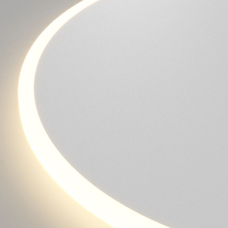 Round Disc Shape Wall Sconce Modern Style Acrylic 1 Light Sconce in White