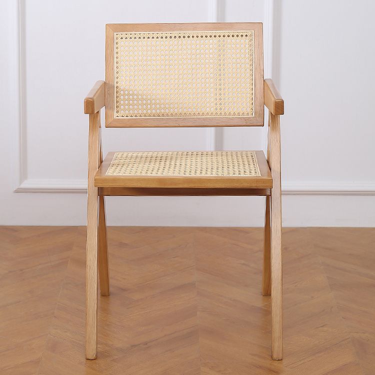 Silla de comedor contemporánea con respaldo abierto de madera maciza con acabado mate