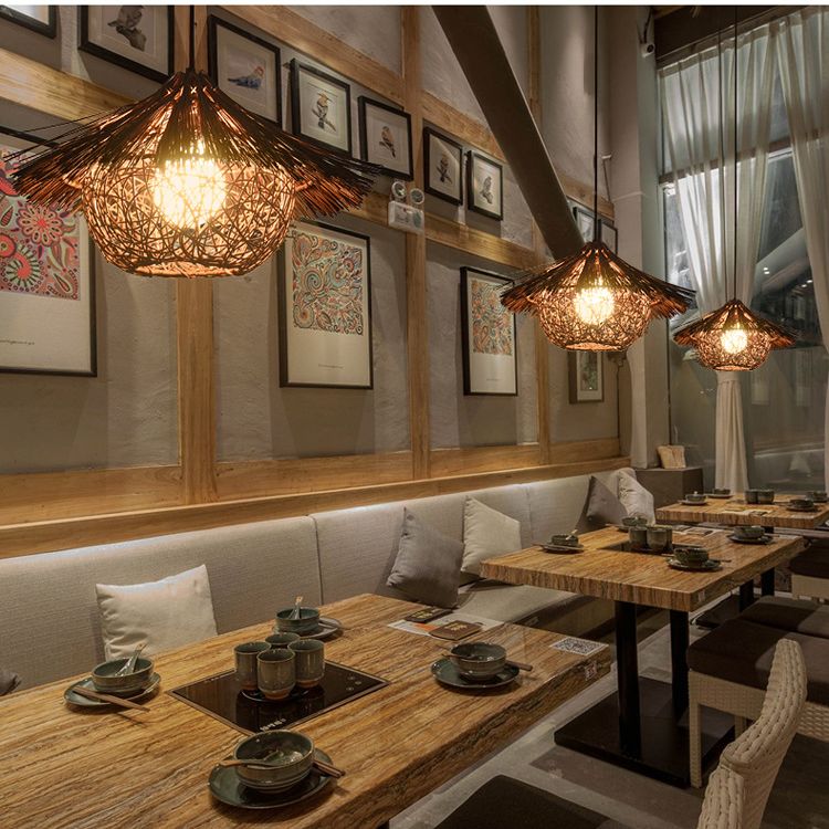 1 Light Farmhouse Shape Hanging Ceiling Light Japanese Fringed Rattan Hanging Light for Restaurant