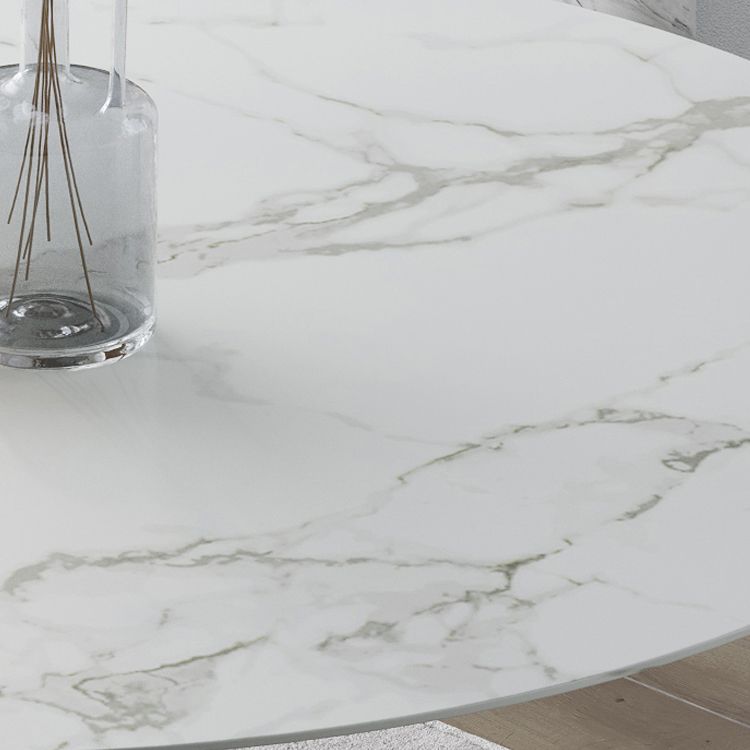 Dinettetafel in eigentijdse stijl, rond stenen meubilair met tulponderstel