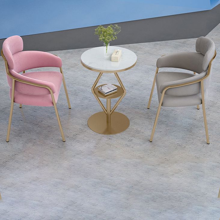 Sillas de comedor con brazo de terciopelo Glam, silla de comedor de metal para uso en restaurantes