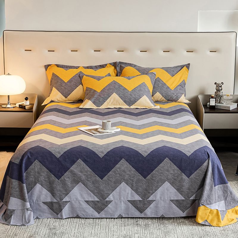 Chic Bed Sheet Stripe Printed Ruffle Detail Fade Resistant Bed Sheet