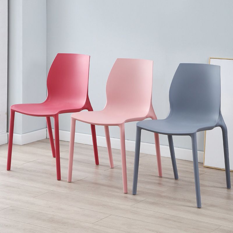 Plastik zeitgenössischer Esszimmerstuhl Solid zu Hause stapelbarer Seitenstuhl