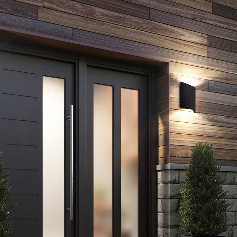 Zeitgenössische Aluminium -Wandleuchte 8,5 "hoch 2 Leuchten LED -Wandscheibe für draußen