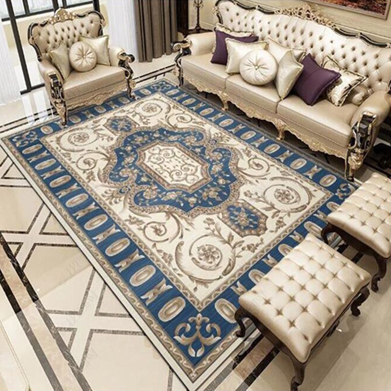 Dark Brown Traditional Rug Polyester Graphic Rug Non-Slip Backing Rug for Living Room