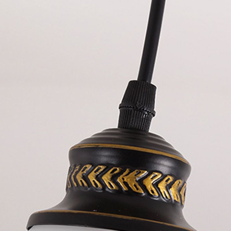 Lumière pendante noire à 3 légers en dôme en fer forgé moderne lampe suspendue avec une teinte en verre