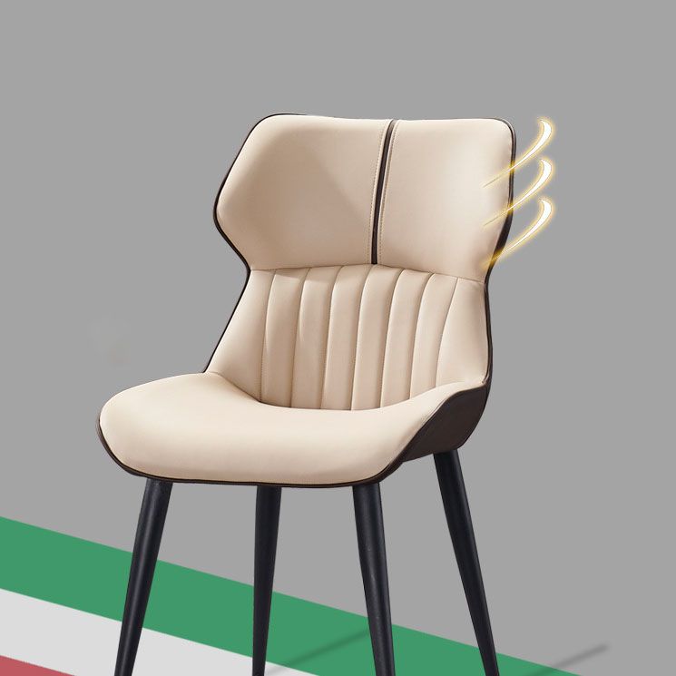 Sillones Parsons contemporáneos Sillas decorativas y de comedor curvas de cuero
