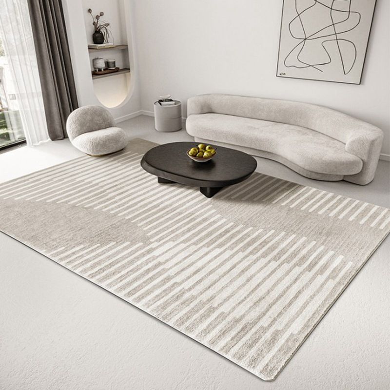 Simplicity Lines Print Rug Polyester Area Carpet Non-Slip Backing Carpet for Living Room