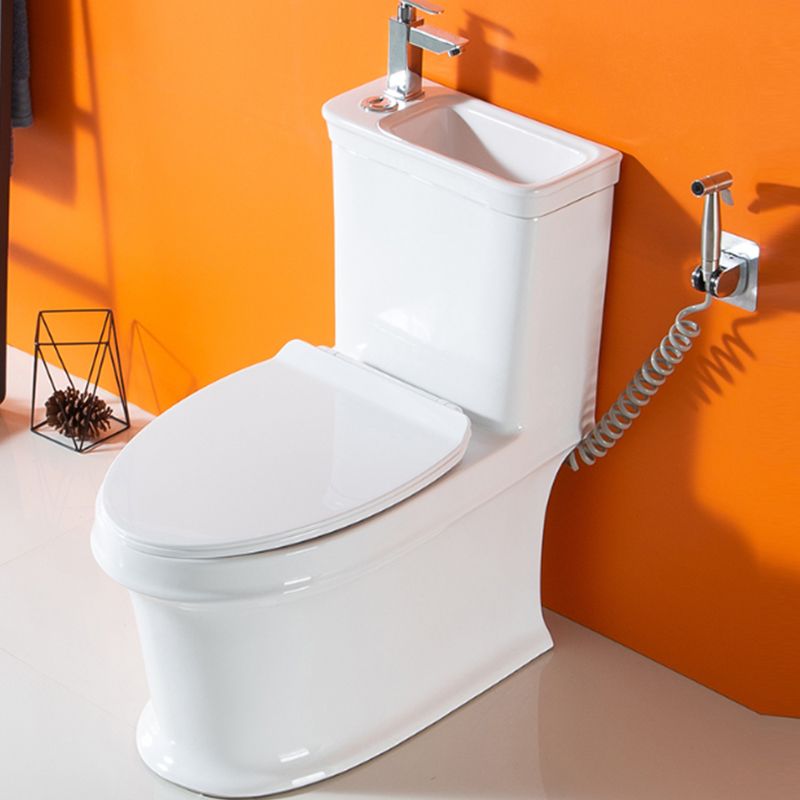 Modern Ceramic Flush Toilet One Piece White Toilet Bowl for Washroom