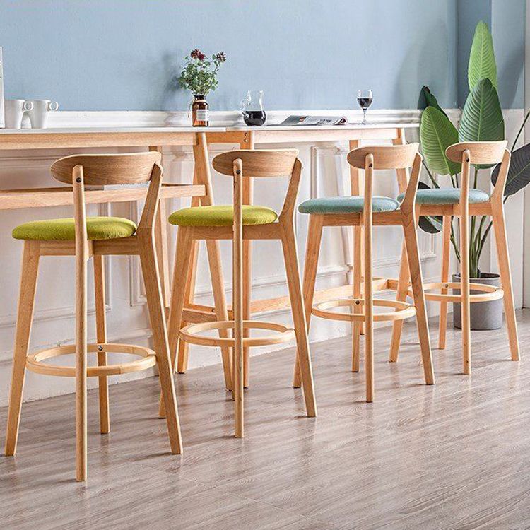 Scandinavian Rubberwood Milk Tea Shop Stool Matte Finish Upholstered Footrest Barstool