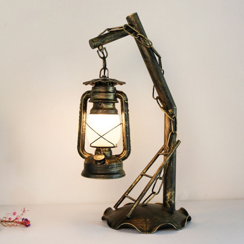 Lampada da tavolo in vetro opale Vintage 1 scrivania camera da letto in ottone con braccio angolato in metallo