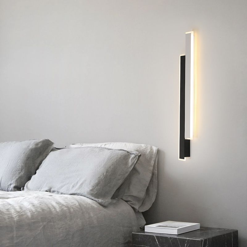 Metal Linear Shape Wall Light Modern 2-Lights Wall Mounted Light Fixture in Black