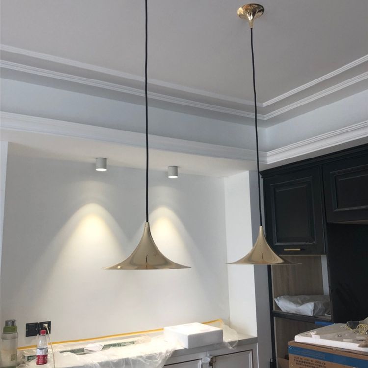 Contemporain 1 Head Metal Pender Light Fitting Cone Suspension Lighting Ayémorrat pour salle à manger