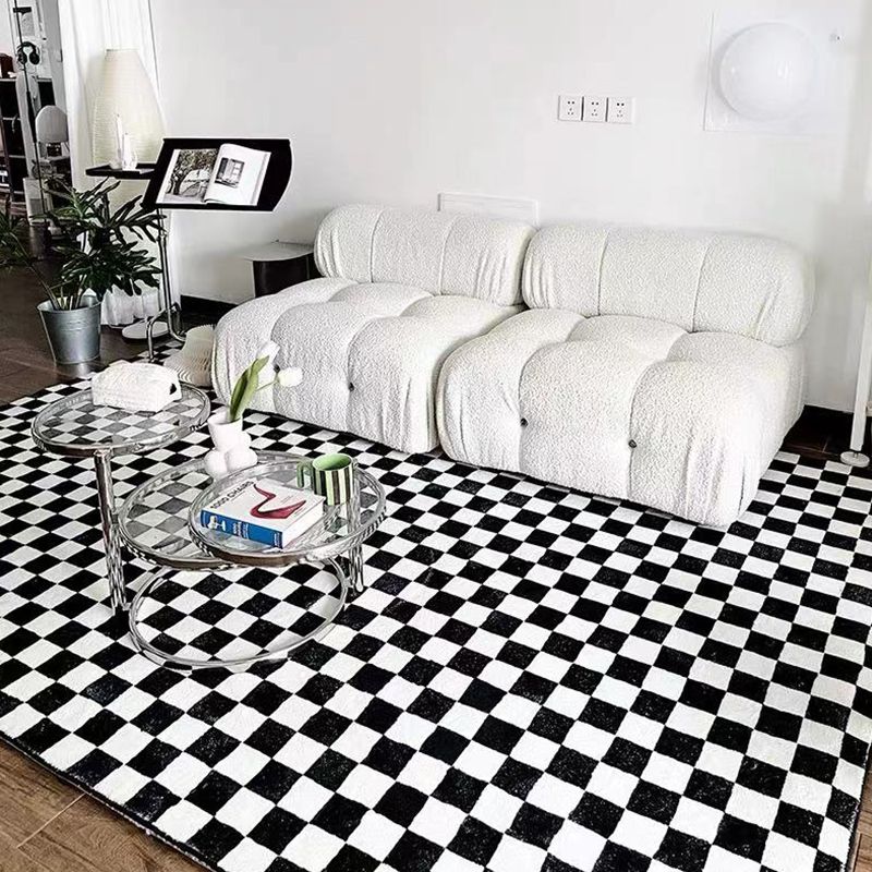 Simple Checkered Pattern Carpet Polyester Indoor Rug Pet Friendly Area Rug for Home Decoration