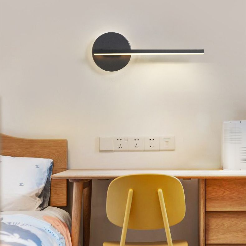Iluminación de pared de metal de forma lineal iluminación moderna de montura de pared de 1 luces