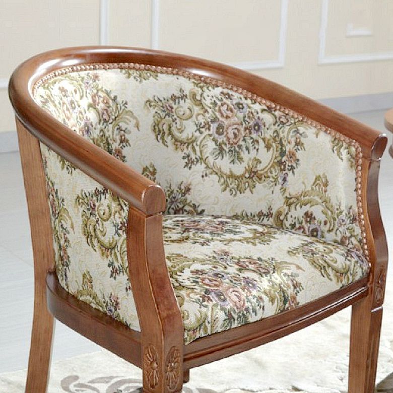Traditional Style Dining Chair Upholstered Solid Wood Arm Chair for Hotel