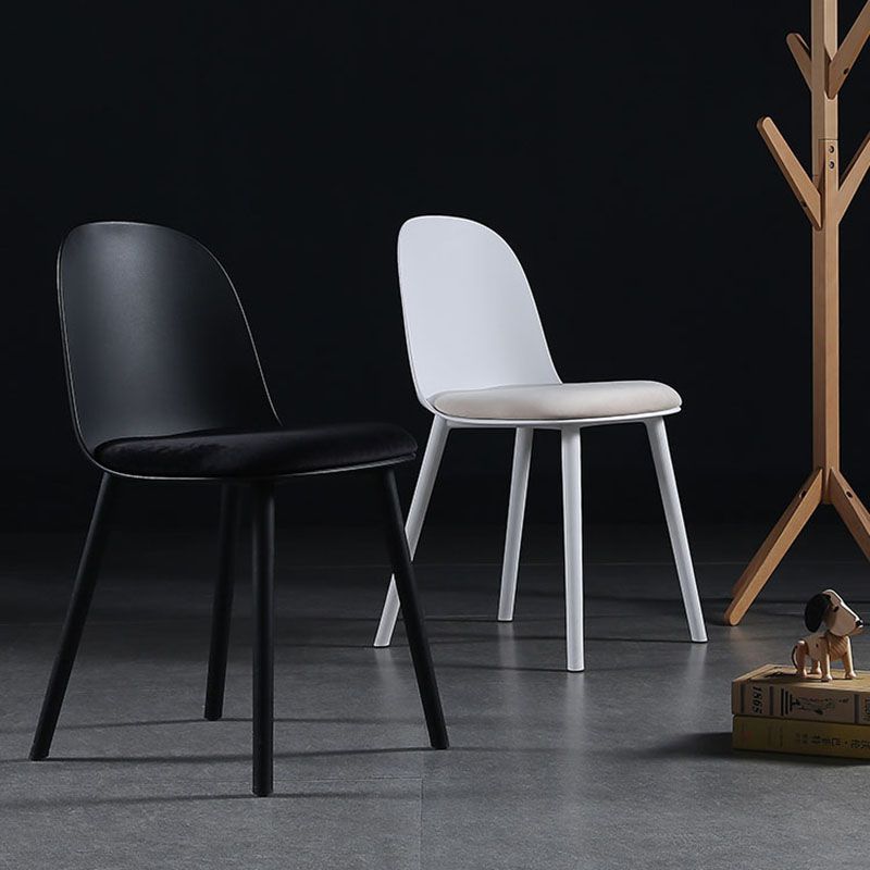 Silla lateral de comedor de plástico de estilo escandinavo, silla sin brazos con respaldo abierto para el hogar
