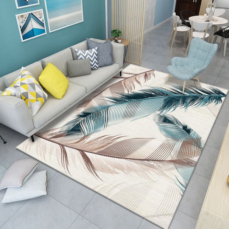 Red Modern Carpet Polyester Feather Area Carpet Washable Carpet for Living Room