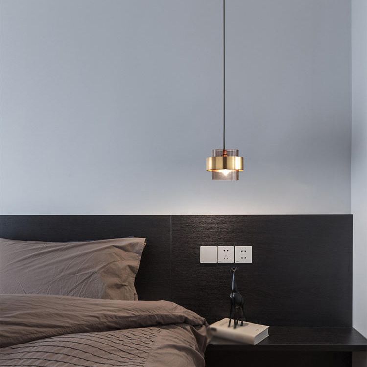 Elektroplat -Metallheizlicht in moderner künstlerischer Stilglaszylindrische Hängelampe für Schlafzimmer
