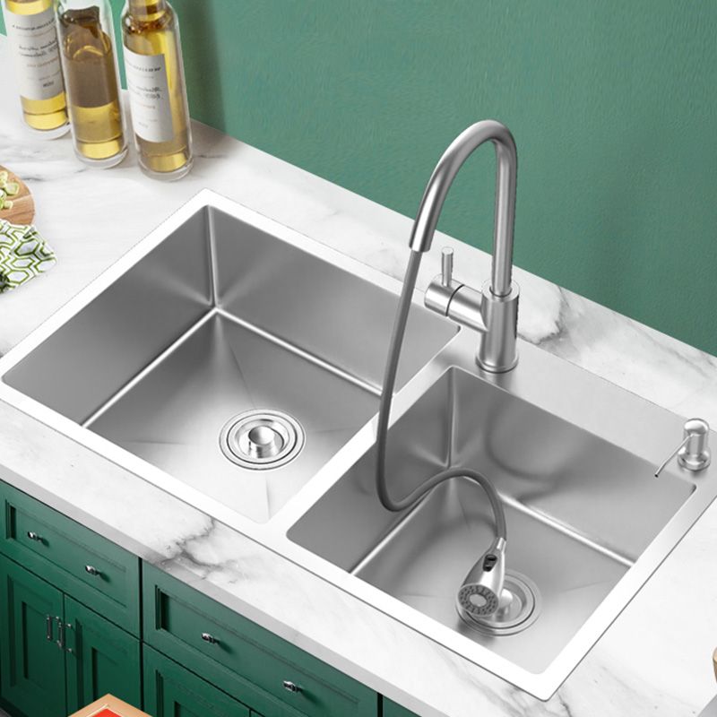 Modern Style Kitchen Sink Soundproof Detail Kitchen Double Sink with Basket Strainer