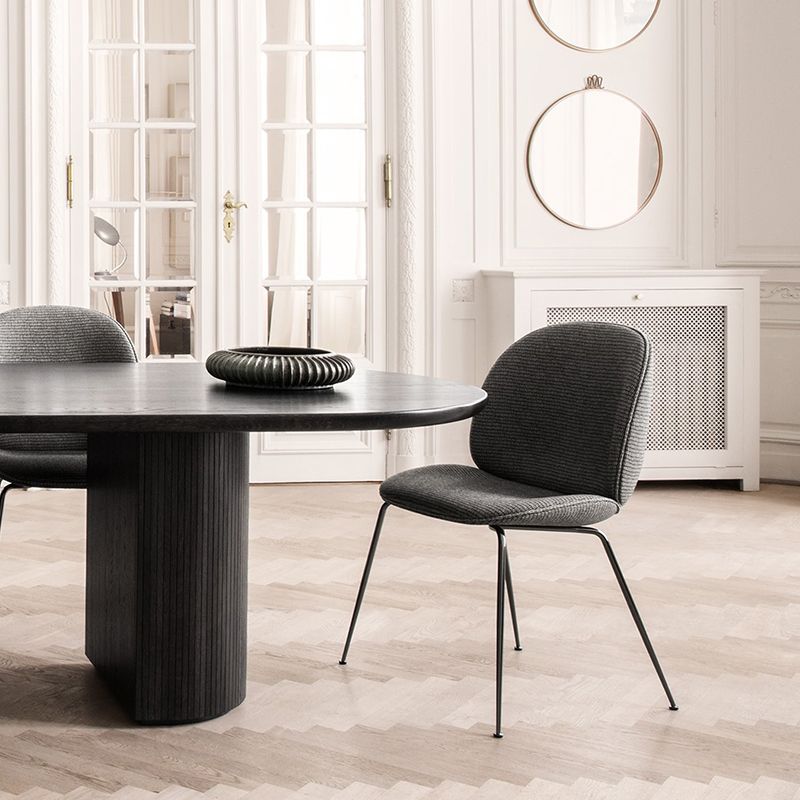 Mesa de comedor moderna ovalada Mesa fija negra con base de pedestal doble